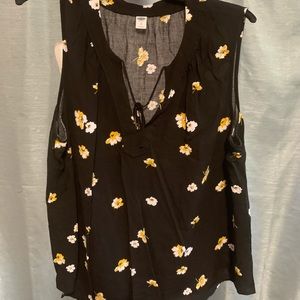 Lot of FOUR Old Navy Sleeveless blouses